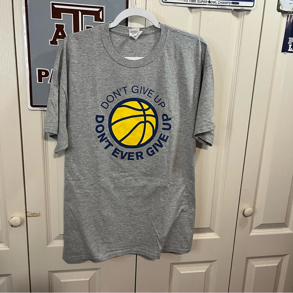 Don’t Ever Give Up T-shirt